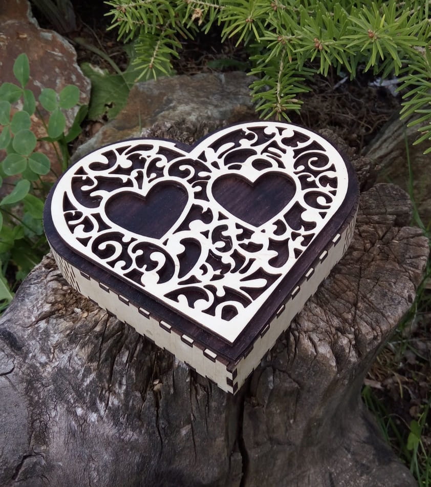 Laser Cut Intricate Filigree Heart Jewelry Box
